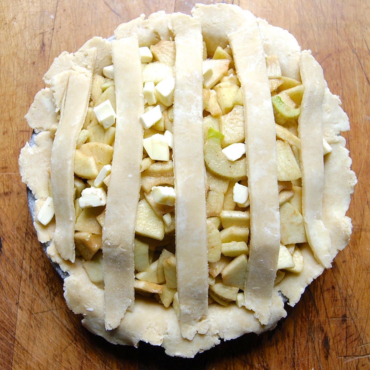 Apple Pie Bakealong via @kingarthurflour