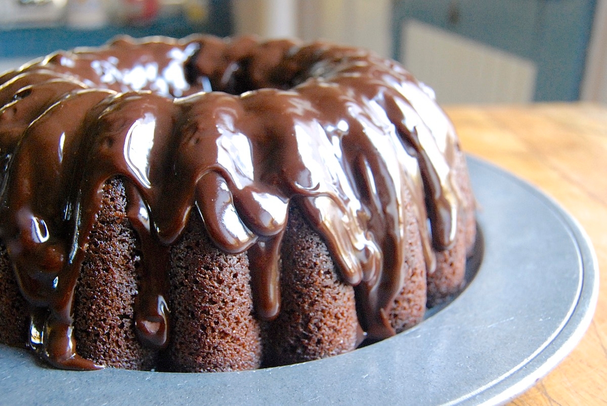 Chocolate Fudge Bundt Cake via @kingarthurflour
