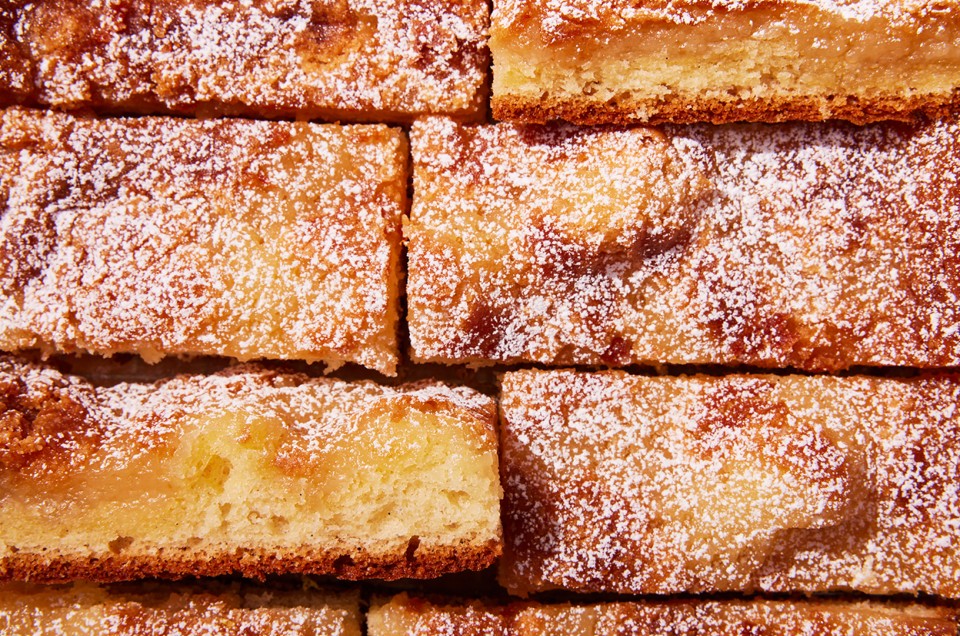 Gooey Butter Vanilla Cake Bars - select to zoom