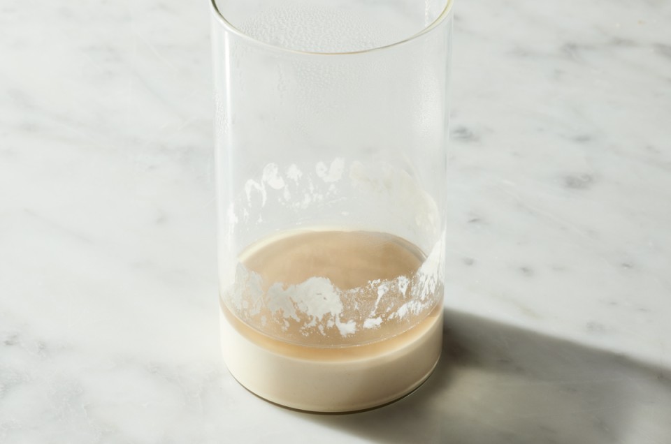 Starter with dark liquid