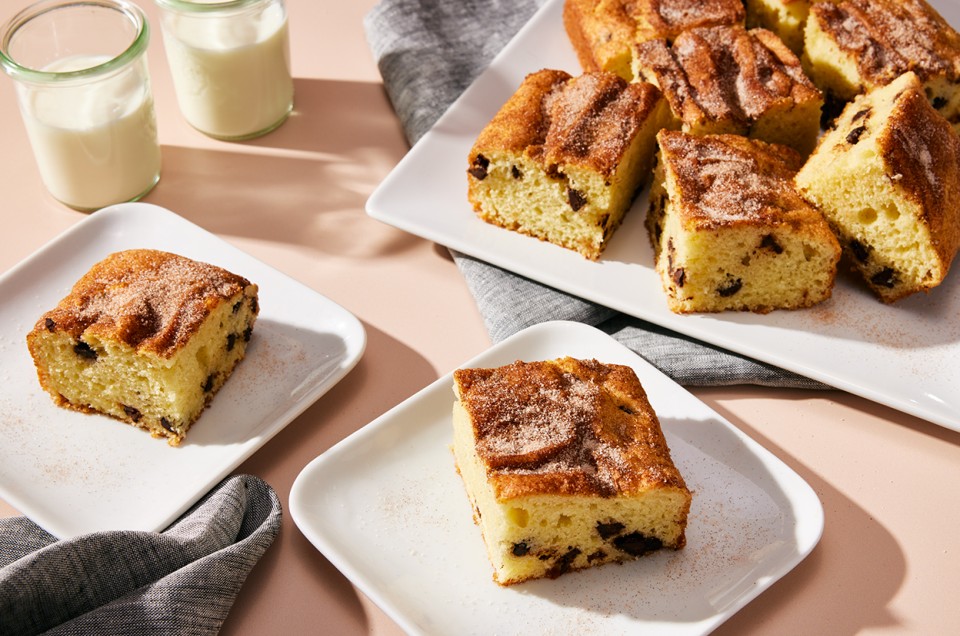 Chocolate Chip Snickerdoodle Cake - select to zoom