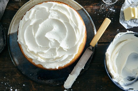 Quick Buttercream Frosting - select to zoom