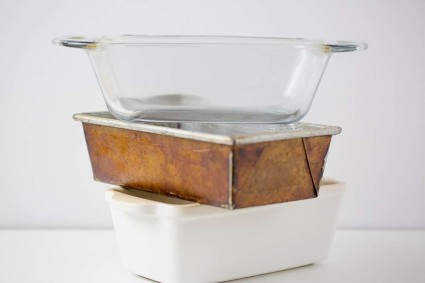 Glass, metal, and ceramic bread pans